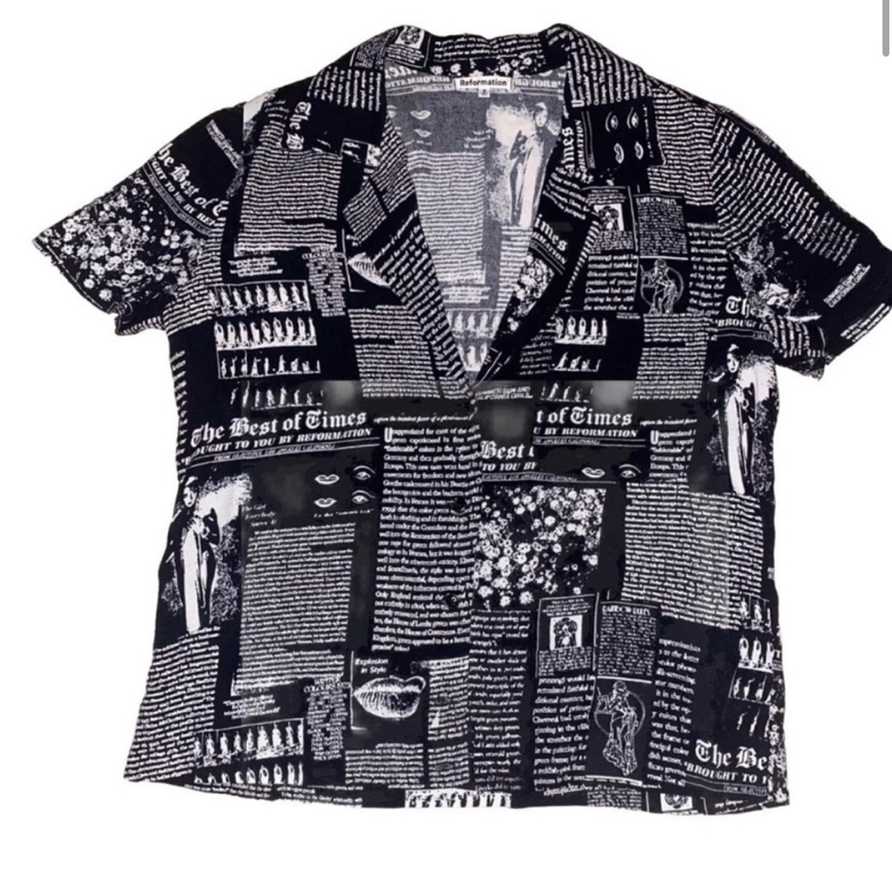 Reformation Cuba Top In Style Zine Newspaper Print Small Black White Button Down